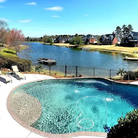 Lakefront Paradise Near Ft Eisenhower And Masters